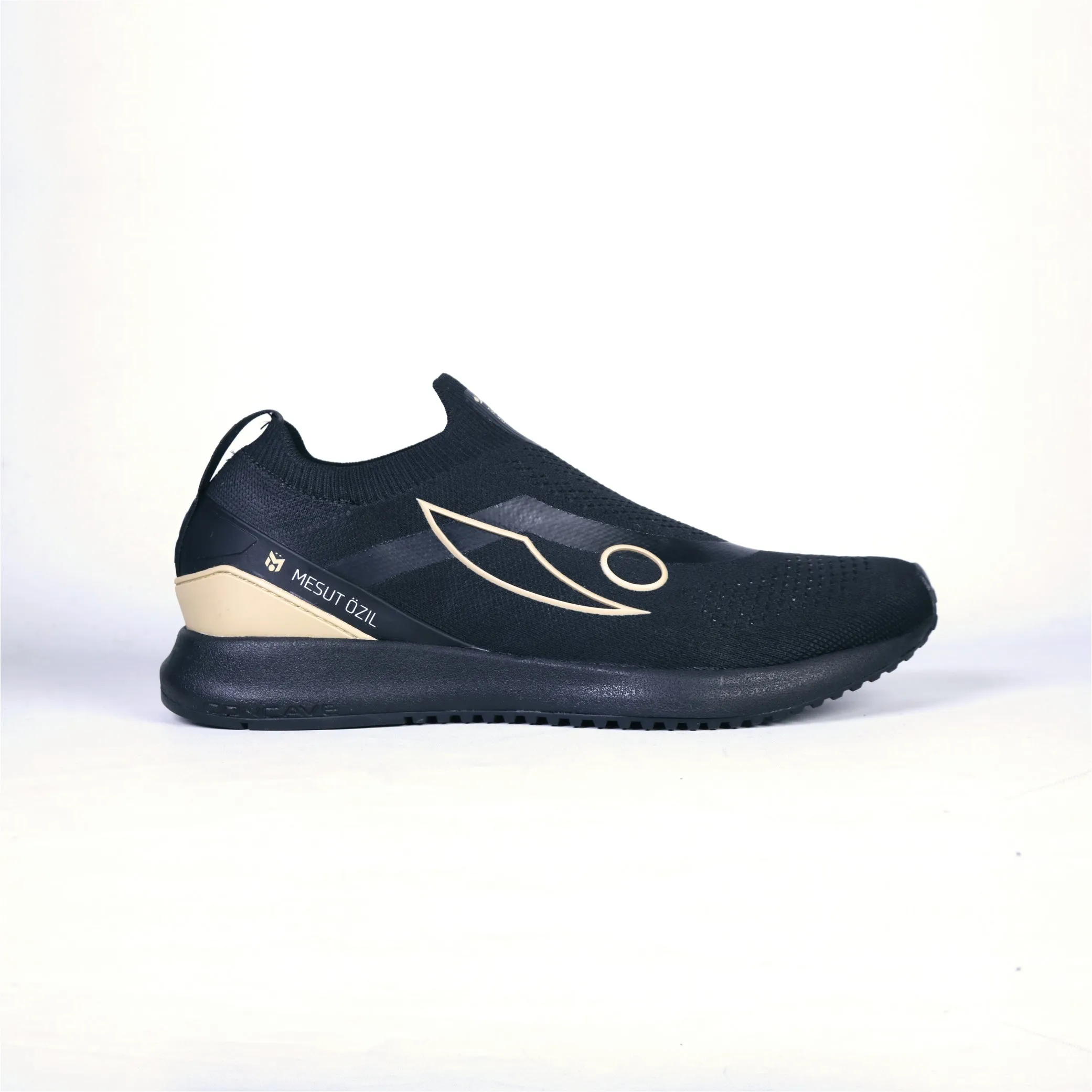 M10 Volker Run - Black