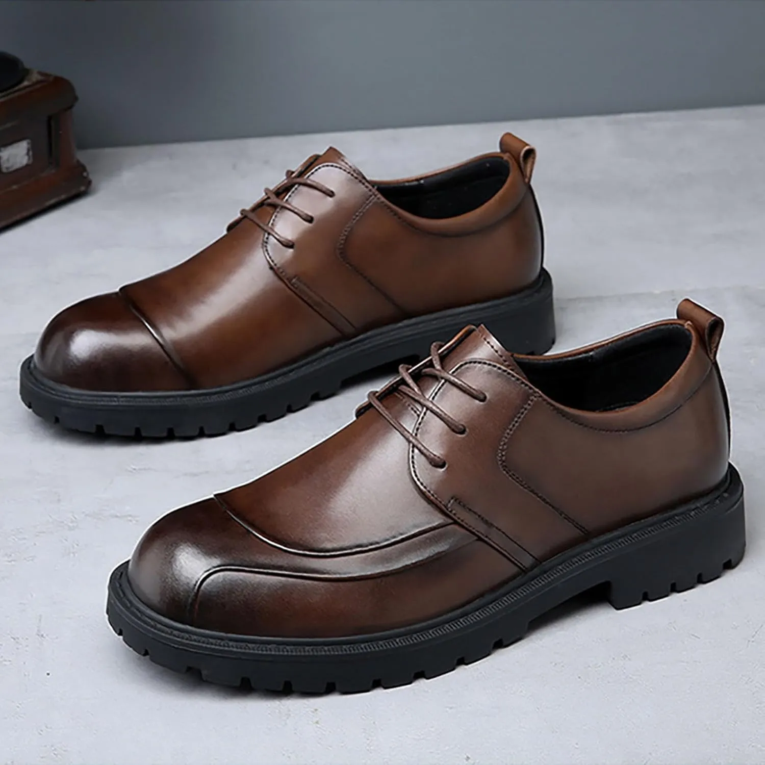 Men's Thick Sole Casual British Business Dress Shoes Comfortable Breathable Soft Leather Rubber Sole for Stability Ideal for Office and Occasions Perfect