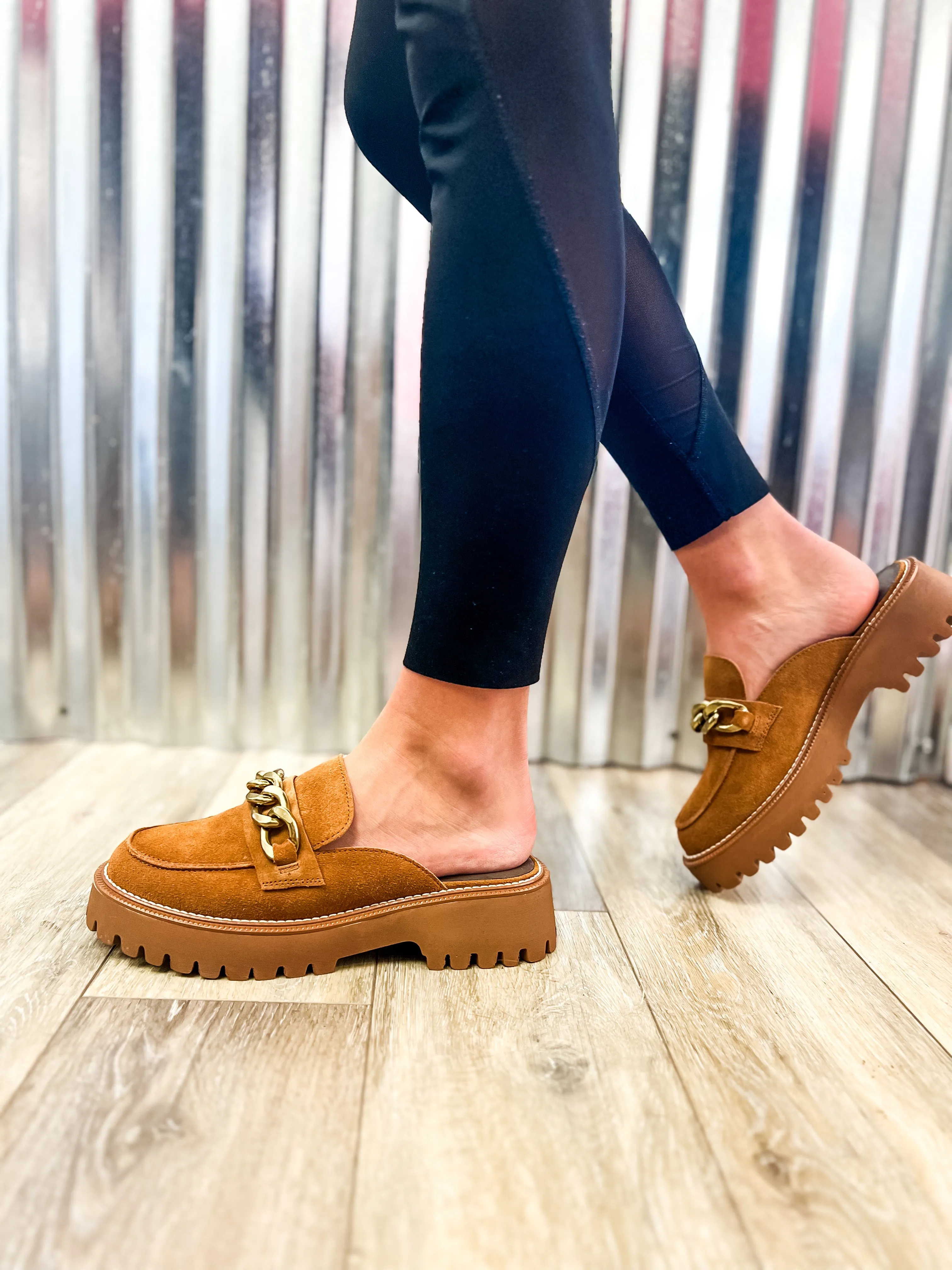 Vintage Havana Tan Loafer